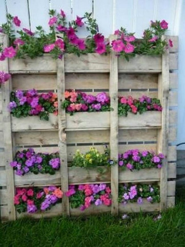 30 DIY Wood Pallet Planter Ideas | Inhabit Zone